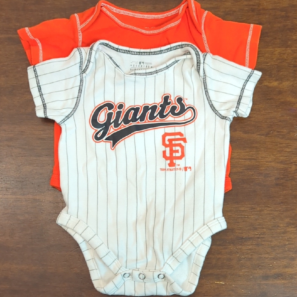 San Francisco Giants Baby Bodysuit Set